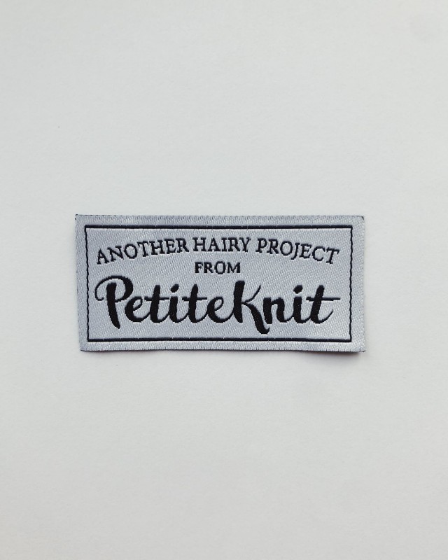 Bild på "Another Hairy Project From PetiteKnit"-label