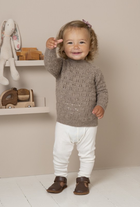 Bild på Mönsterkatalog Tema baby 0-24m i Alpaca Liten Storm och Fröya  2132