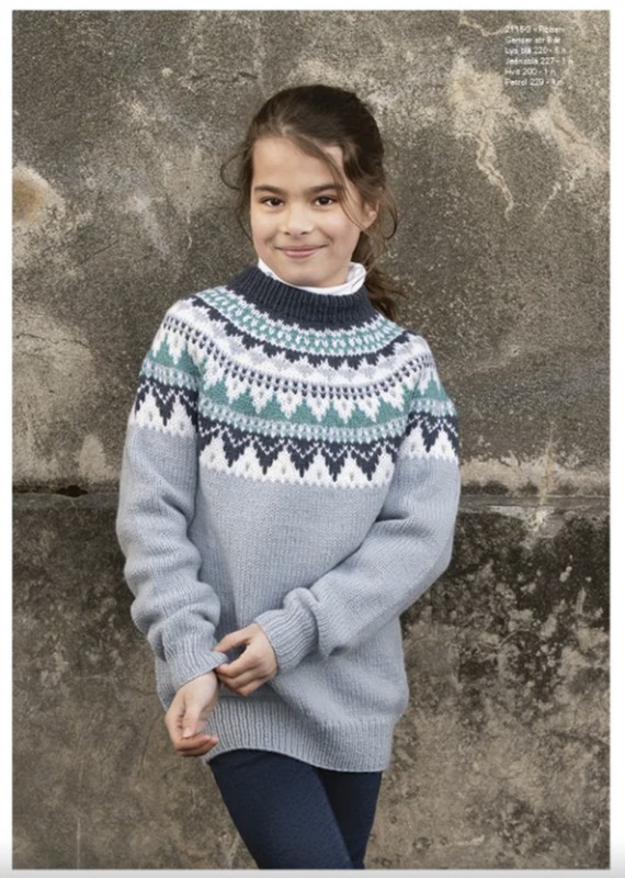 Bild på Tema barn stickmönsterkatalog i Eco Highland Wool 2115