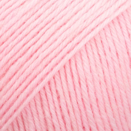 Bild på Drops Fabel Uni Colour Babyrosa 120