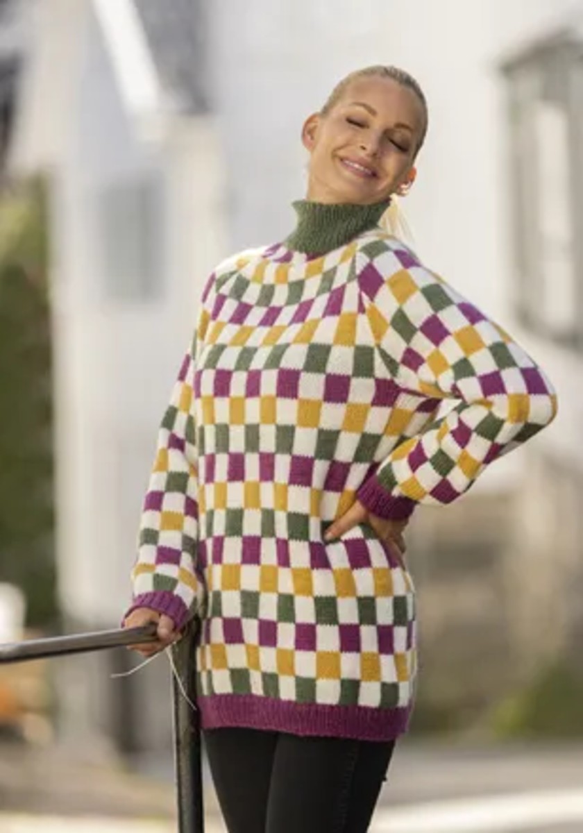 Bild på "Retro" mönsterkatalog i Viking Wool 2331