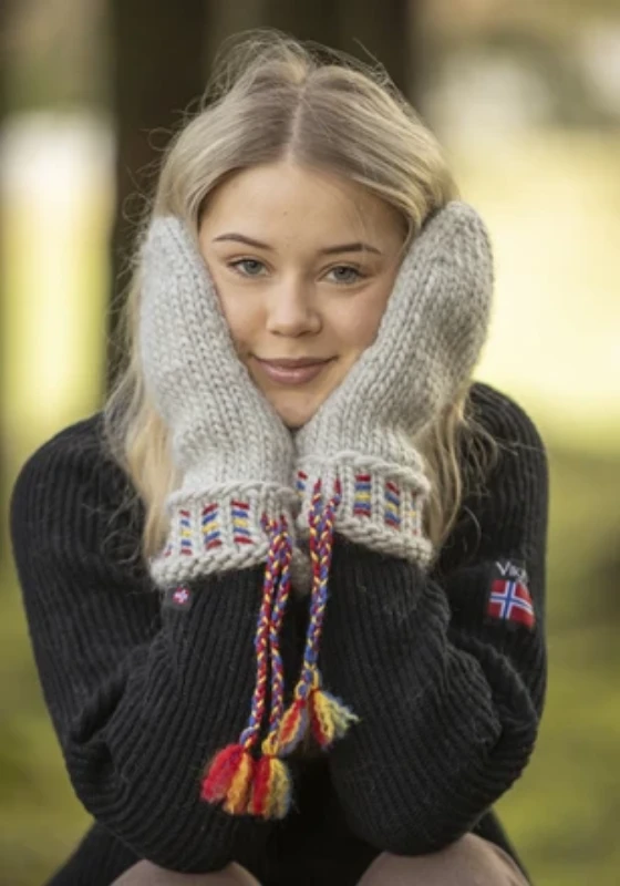 Bild på Mönsterkatalog Chunkystrikk i Lovikka från Viking Garn 2413