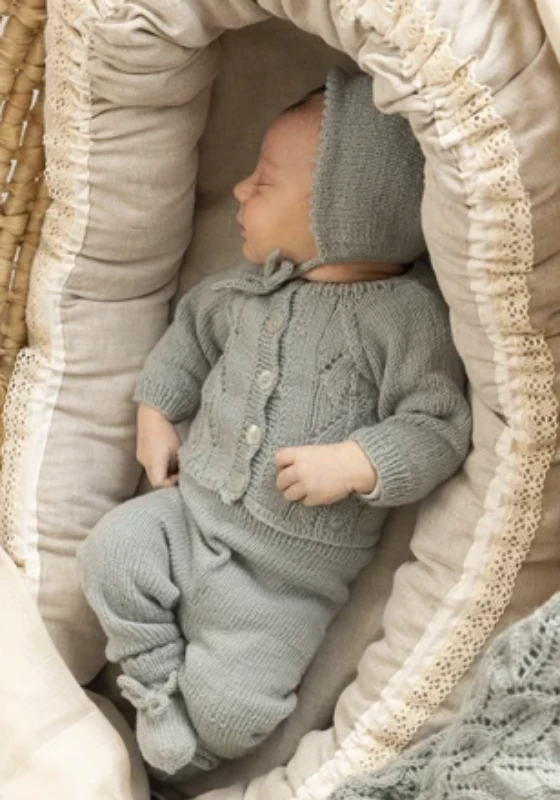 Bild på Mönsterkatalog från Viking garn till baby i Trend Merino Petite 2417