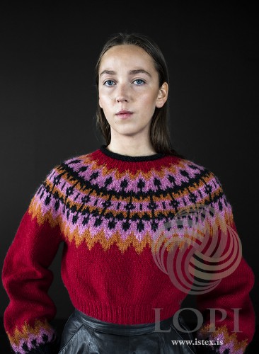 Bild på Kastali - croppad tröja i Léttlopi