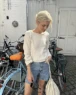 Bild på "Sevilla Blouse" stickad i tråd Line och 1 tråd Tynn Linefrån PetiteKnit