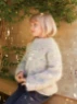 Bild på "KINSLEY SWEATER JUNIOR" stickad i två trådar Ballerina Chunky och Borstad Alpakka eller dubbel tråd KOS,  2408-2a+2b
