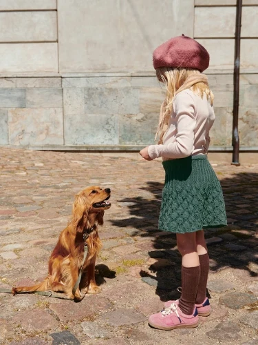 Bild på "LILJA SKIRT JUNIOR" stickad i Merinoull 2408-5