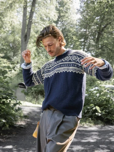Bild på "MARIUS HERREGENSER" stickad i Peer Gynt 2410-3, mönnster på Norska