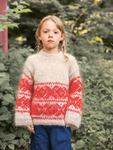 Bild på "FUN CHUNKY MARIUS JUNIOR" stickad i Ballerina Chunky Mohair, 2411-3, mönster finns endast på Norska