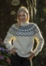 Bild på "Symphony of Sweater i Snorre" mönsterkatalog rån VikigGarn 2426