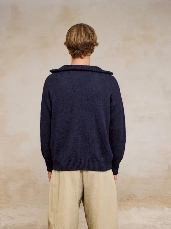 Bild på "MATTHEW SWEATER MAN" stickad i Peer Gynt 2412-4