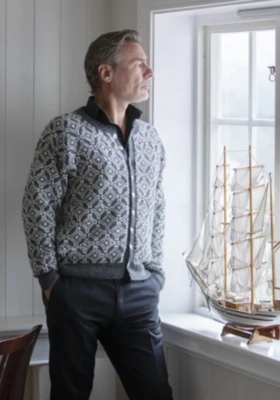 Bild på "Nostalgi" mönsterkatalog från Viking Garn 2428