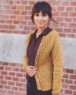 Bild på "KLASSISK SMOCK CARDIGAN" från PetiteKnit stickad i Alpakka Ull