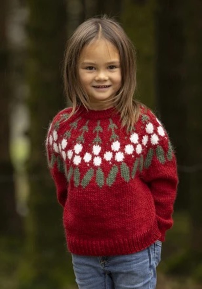 Bild på "Misteltoe" jultröja för barn stickad i Viking Wool 2431-7