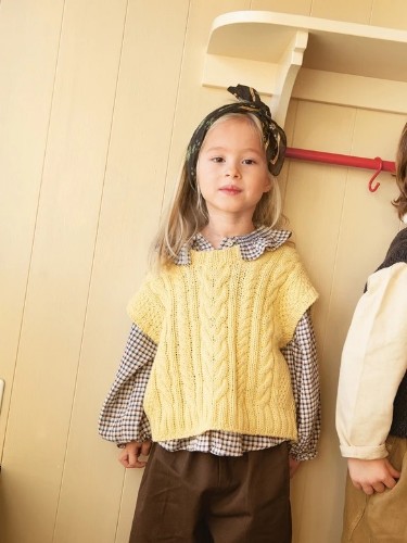 Bild på "CORA SLIPOVER JUNIOR" stickad i Duo 2501-4