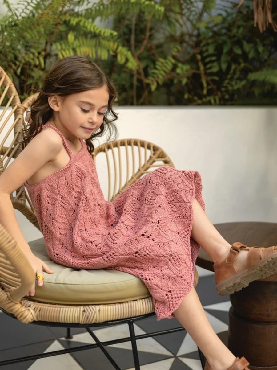 Bild på "SUMMER DRESS JUNIOR" stickad i Mandarin Petite och Tynn Line 2503-4