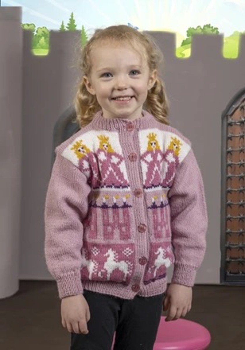 Bild på Mönsterkatalog "Prinsessa" stickat i Alpaca Storm 2505