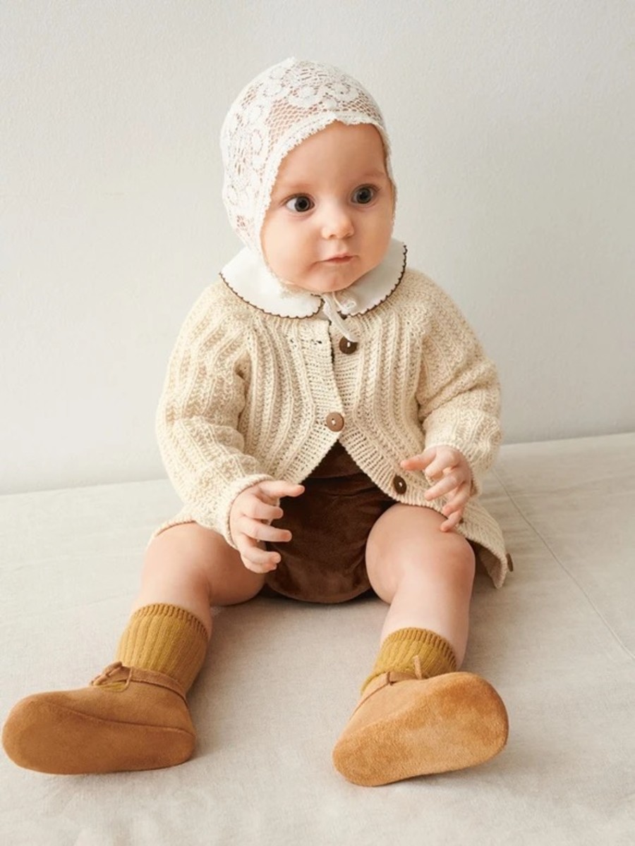 Bild på "ELLIS CARDIGAN BABY" stickad i Mandarin Petite 2502-6