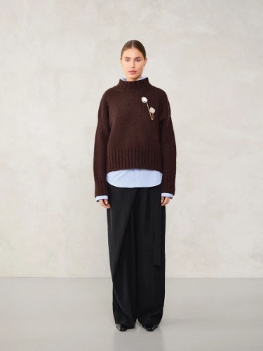 Bild på "MINDY SWEATER CHUNKY EDITION" stickad i Peer Gynt och Tynn Silk Mohair 2507-5