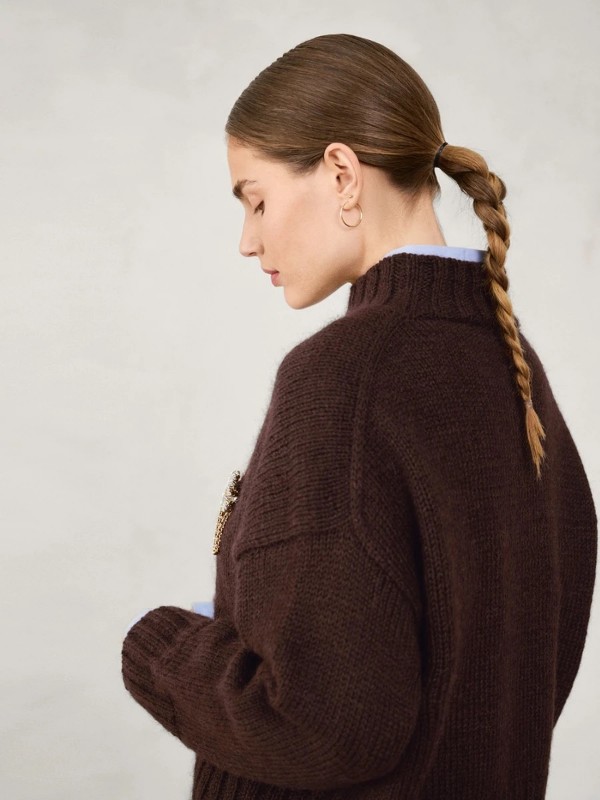 Bild på "MINDY SWEATER CHUNKY EDITION" stickad i Peer Gynt och Tynn Silk Mohair 2507-5