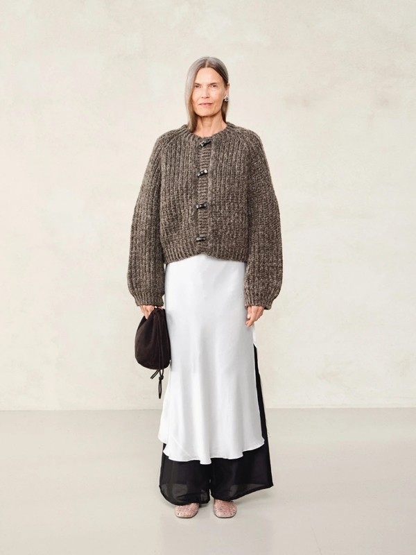 Bild på "CHUNKY JACKET" stickad i Fritidsgarn och KOS 2507-4