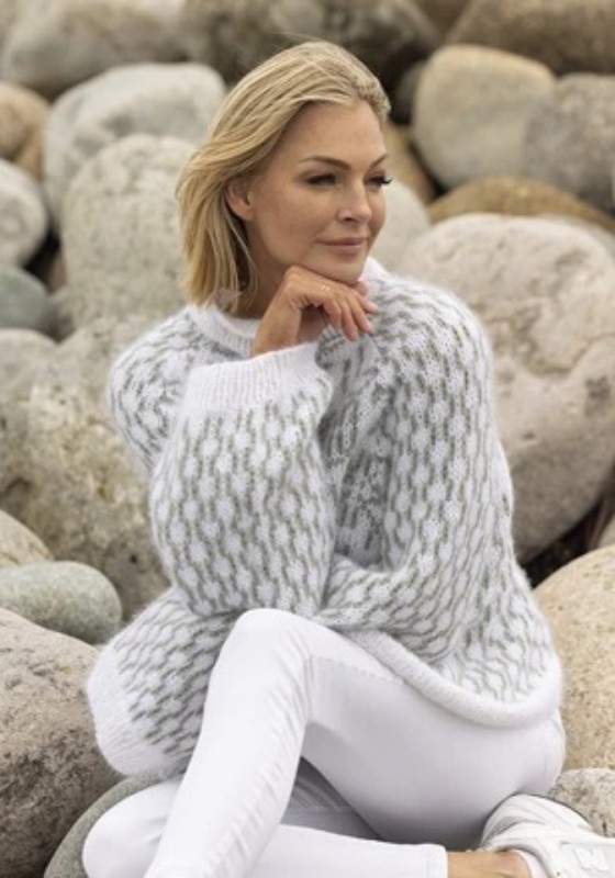 Bild på Mönsterkatalog  från Viking Garn i alpaca Bris 2519