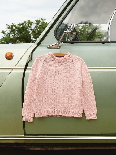 Bild på "TIRO SWEATER JUNIOR" stickad i Merinoull 2506-4b