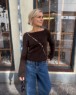 Bild på "VALERIE BLOUSE" stickad i Dubbel tråd av Tynn Silk Mohair mönster från PetiteKnit