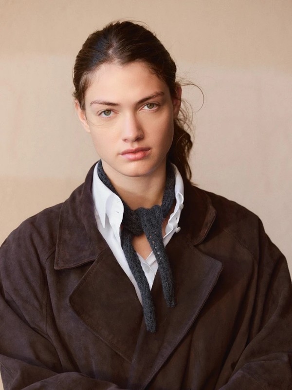 Bild på "LACEY SCARF" stickad i Cashmere 2508-2