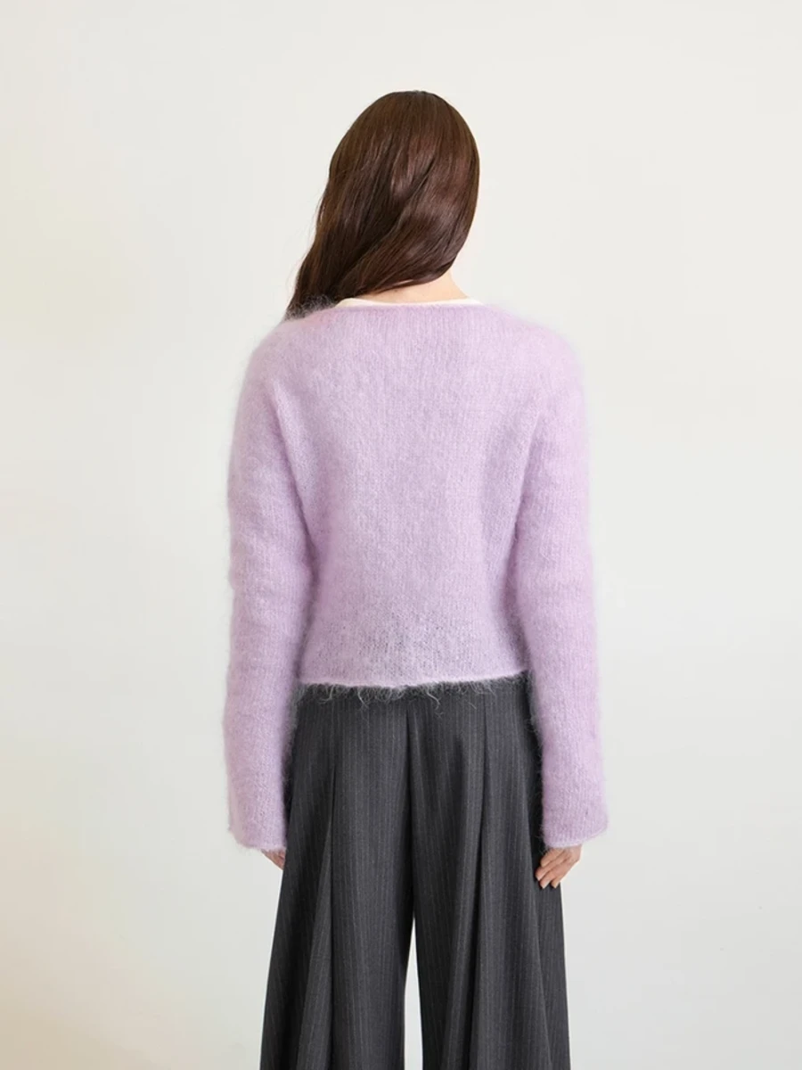 Bild på "Lyra Sweater" stickad i Ballerina Cunky Mohair, Borstad Alpakka eller KOS 2602-4