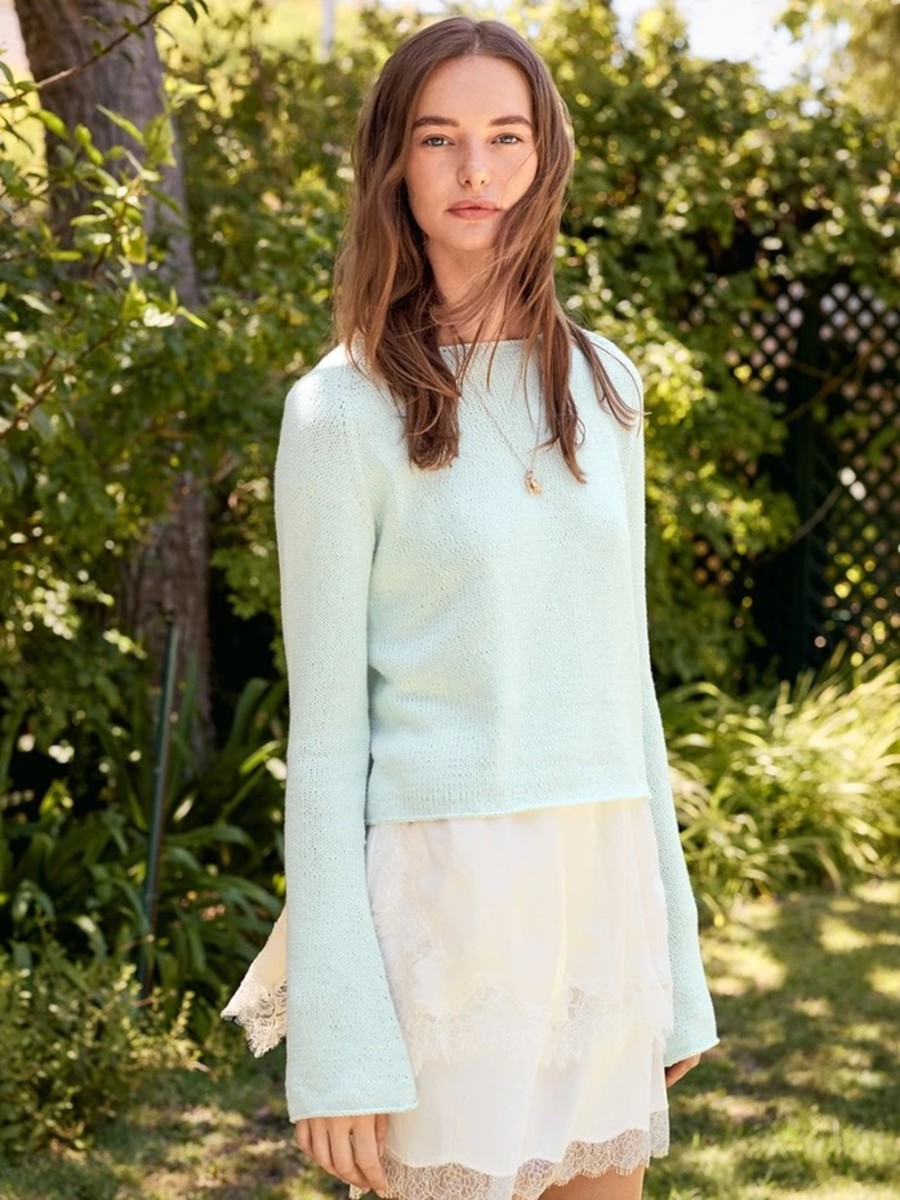 Bild på "LYRA SWEATER" stickad i Line 2604-5
