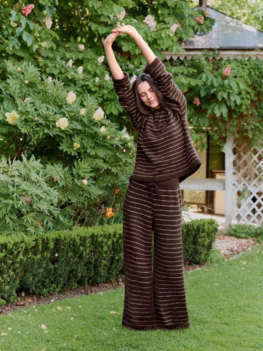 Bild på "RILEY SWEATER och Pants" stickade i Sunday och Tynn Silk Mohair 2606-1
