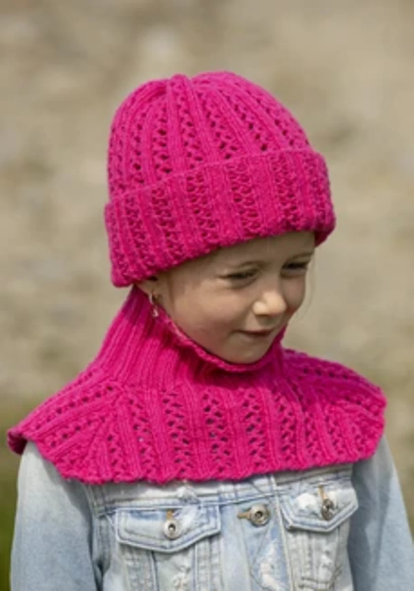 Bild på Mönsterkatalog barn i garnet Sara nr.15