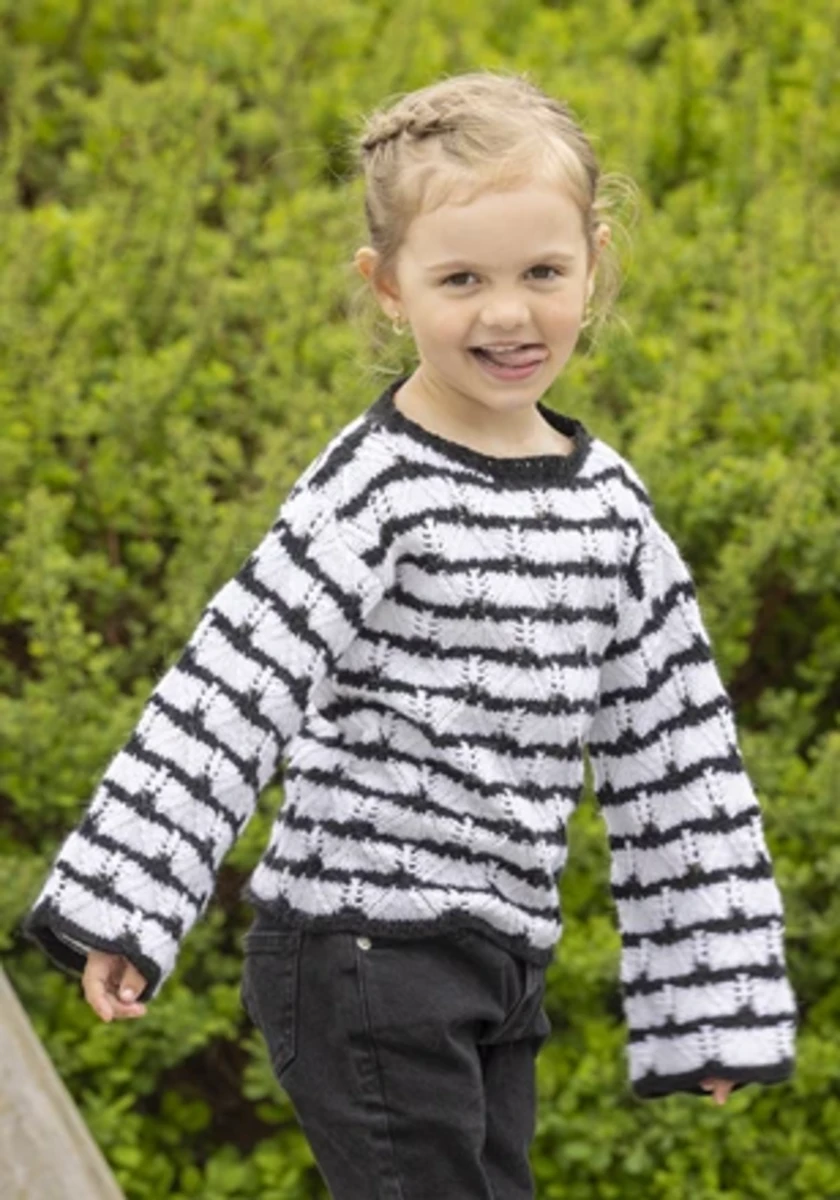 Bild på Mönsterkatalog Skola och barn stickat i Alpaca Storm 2615