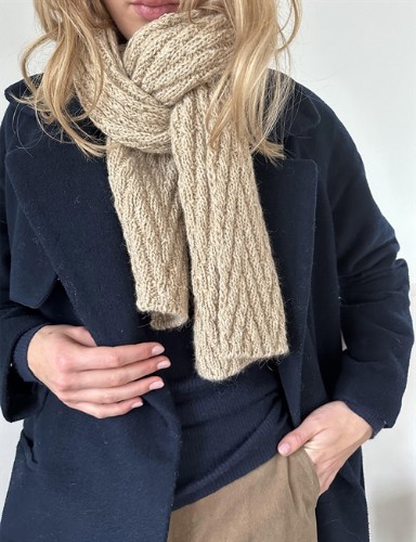 Bild på "WOODLARK SCARF" (NORSK) mönster från LeKnit